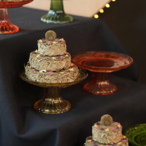 Festive Cake Plateau - Topaz